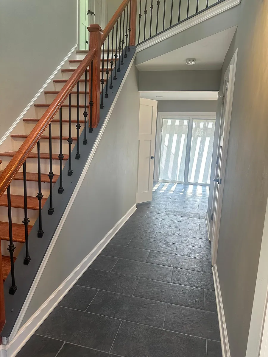 Building Photo - 505 Cimarron Dr W