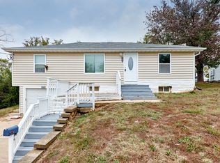 595 Cap Au Gris St, Troy, MO 63379
