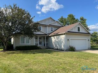 1376 Austin Ct, Perrysburg, OH 43551