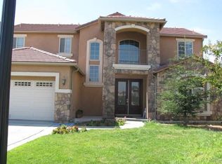 5677 N Torrey Pines Ave, Fresno, CA