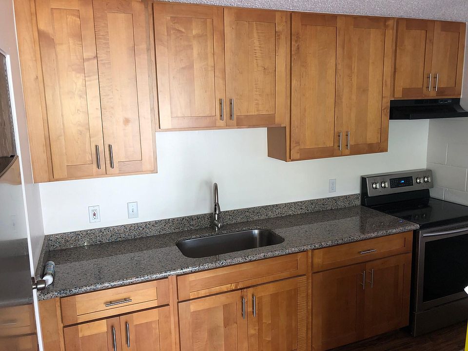 1st image of 1687 Pensacola St APT 402