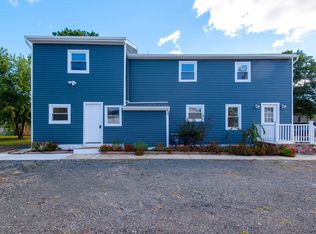 37 Cedar Ave, Middletown, NJ 07748