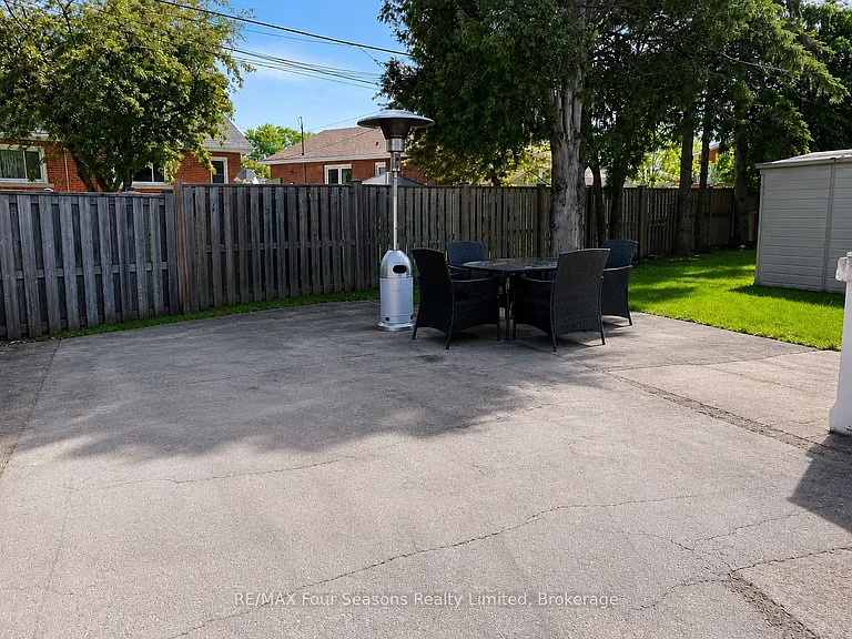 23 Camille Ct — Photo 24