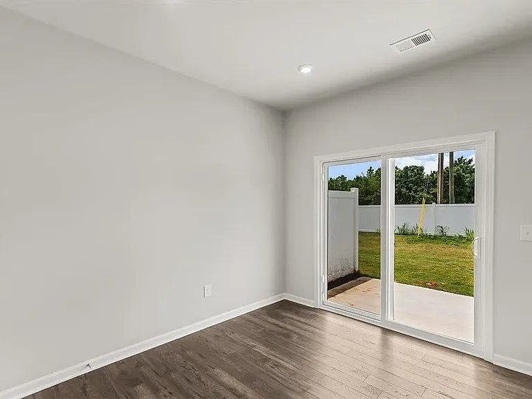 173 Randwick Ln — Photo 28