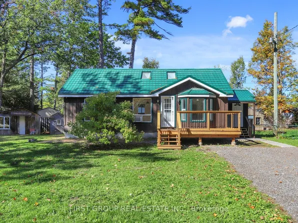 29 Edgewood Dr, Kawartha Lakes, ON K0M 1N0