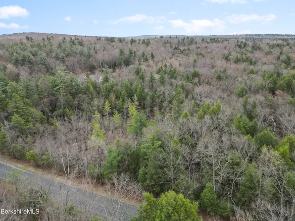 0 W Hubbard Rd, Sandisfield, MA 01255