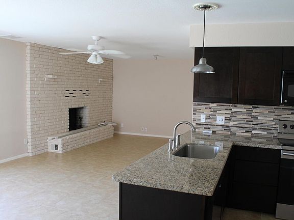 4th image of 916 W Oxford Dr