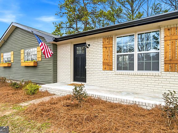 4th image of 7258 Banks Mill Rd