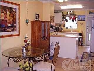 3rd image of 41 Carlton Ave #2