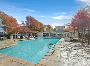 216 Schooner Ct, Richmond, CA 94804