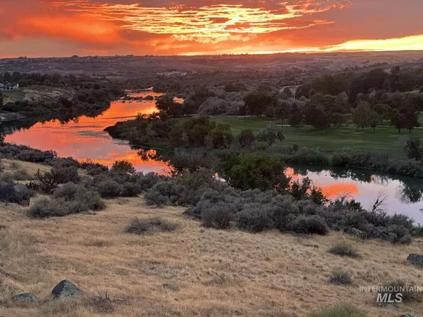 1422 River View Ln, Buhl, ID 83316