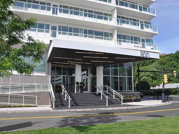 4th image of 800 Avenue At Port Imperial #809
