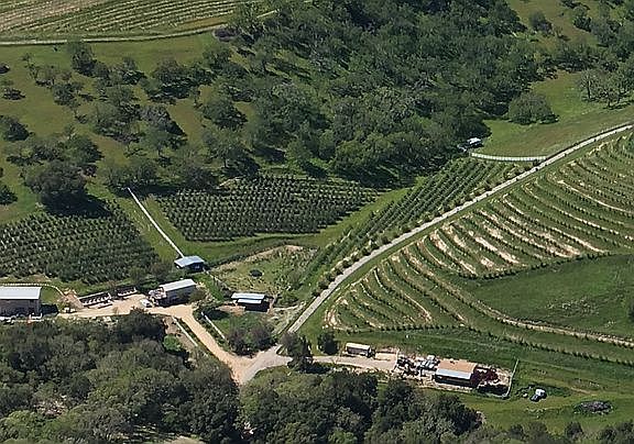 2nd image of 5454 Baggins Hill Rd