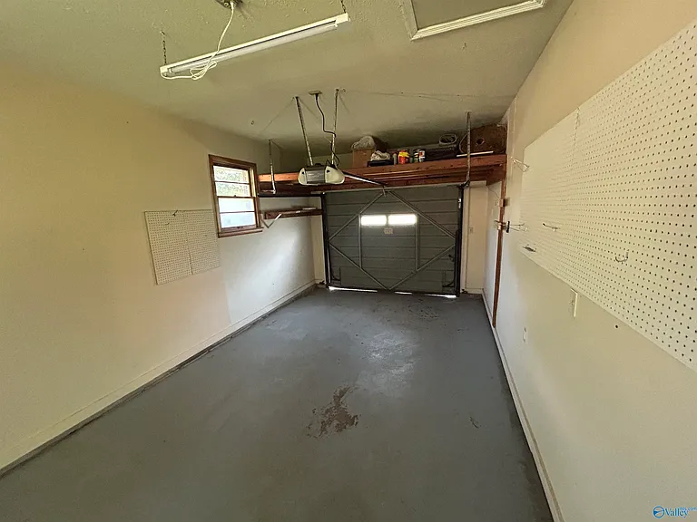 1607 Chapman Ave NE — Photo 20