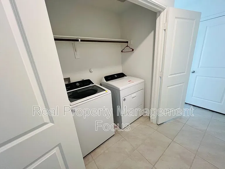 3401 Harper St — Photo 11