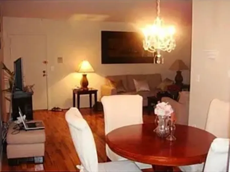 111 Lyman Ave #1B — Photo 3