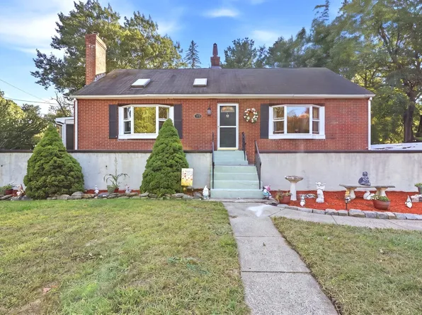 189 Allen Rd, Billerica, MA 01821