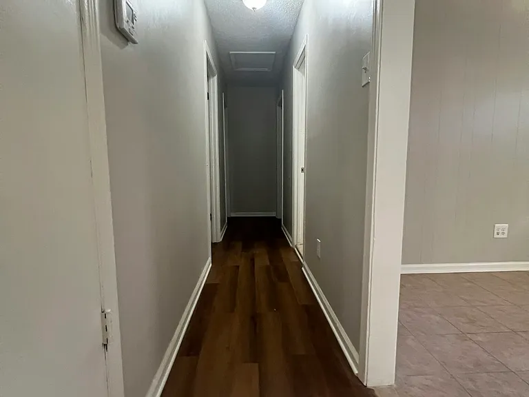 609 Semple Ave — Photo 6