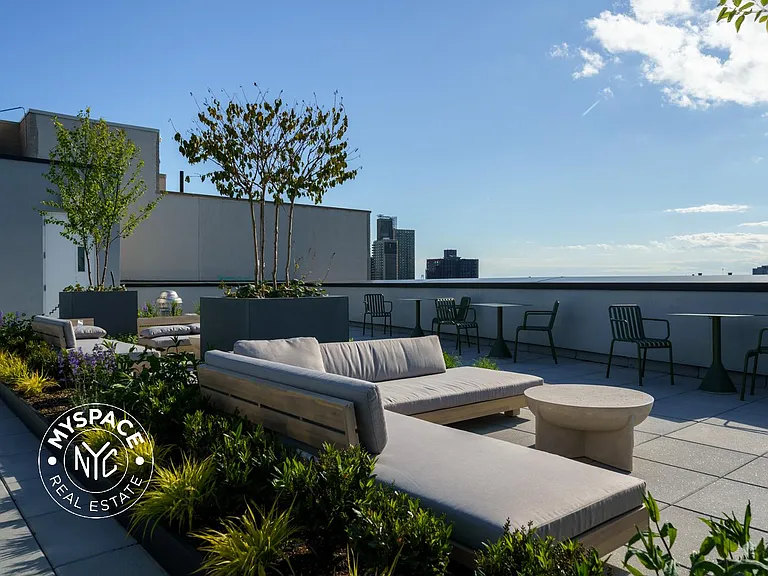 1499 Bedford Ave #7A — Photo 25