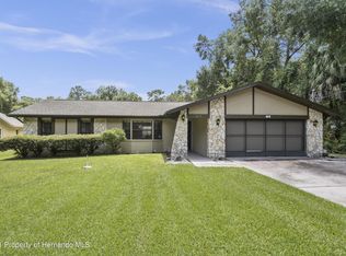 215 Temple St, Inverness, FL 34452