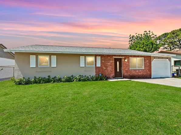 4317 Applecrest Dr, Palm Beach Gardens, FL 33410