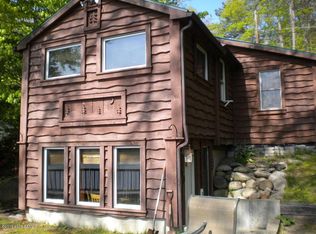 5 Glen Hall Dr, Queensbury, NY 12804