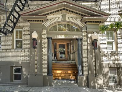 2087 NW Overton St Unit 303, Portland, OR, 97209