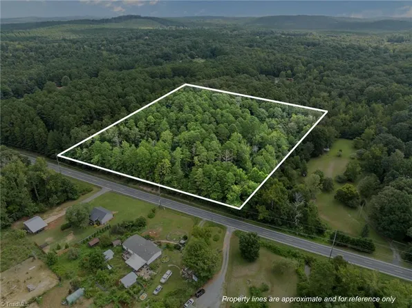 24119 State Highway 8, Southmont, NC 27351