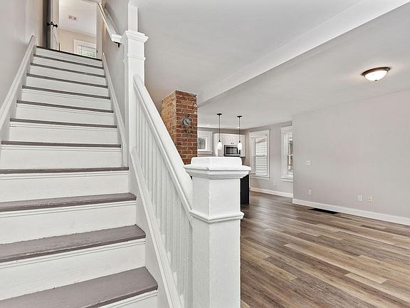 4th image of 6105 Bramble Ave #1