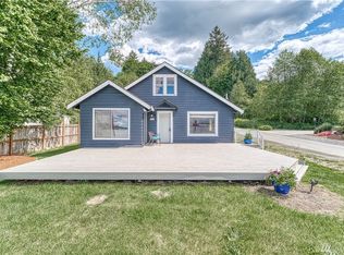 1327 Beach Dr E, Pt Orchard, WA 98366