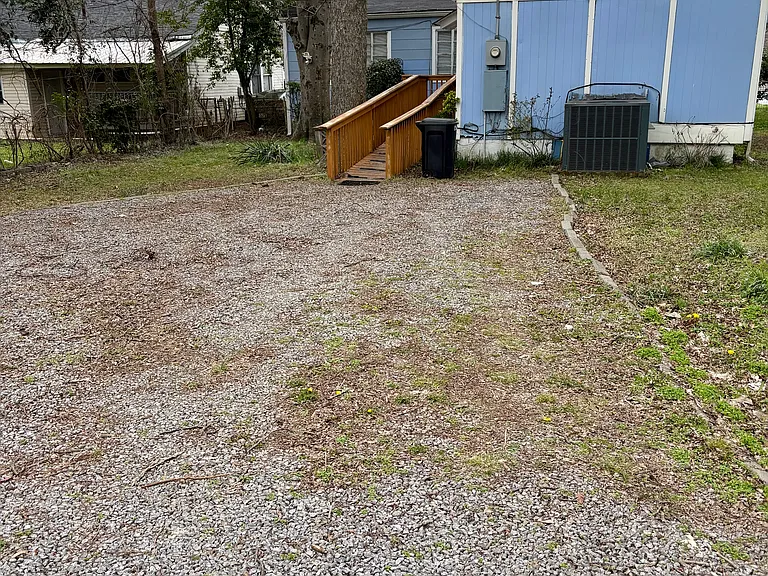 5513 Avenue P — Photo 28