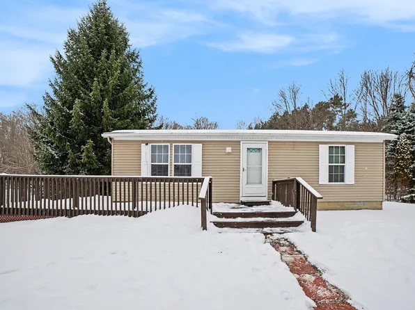 9912 S Mission Rd, Shepherd, MI 48883