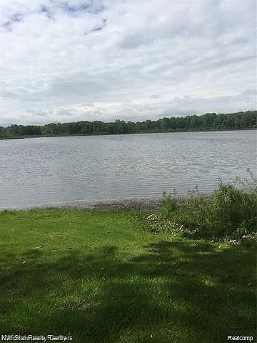 1st image of 0 Highland Park Dr