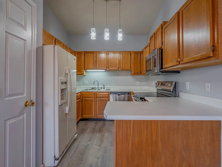 2234 Hickory Manor Way — Photo 15