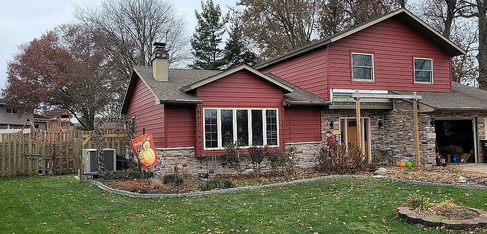 2nd image of 3803 Hastings Ct