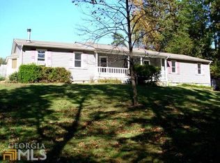 9445 Resort Cir, Gainesville, GA 30506