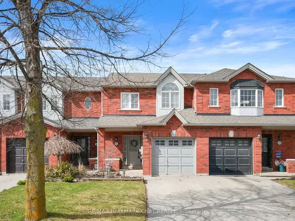 58 Smith St, New Tecumseth, ON L9R 1Z9