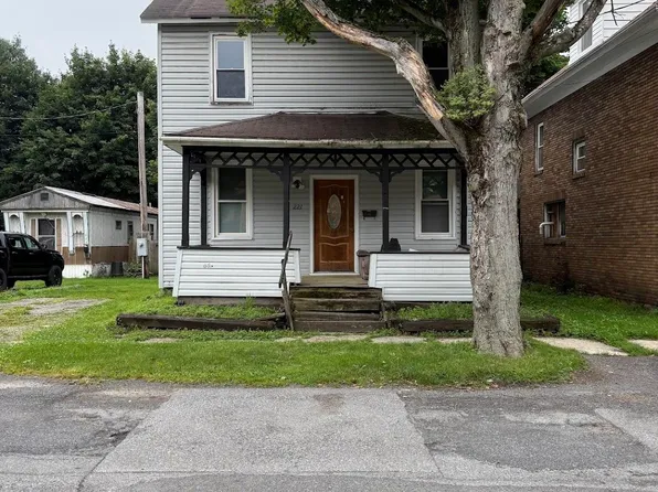 221 N 6th St, Philipsburg, PA 16866