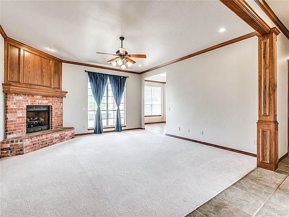 5th image of 14732 Pecan Grv W