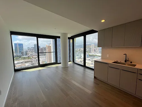 333 Ward Ave Photo 1