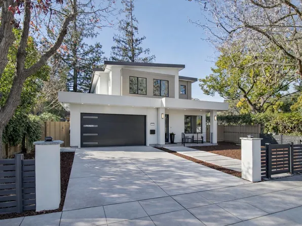2200 Saint Francis Dr, Palo Alto, CA 94303