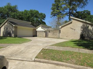12310 Bexhill Dr, Houston, TX 77065