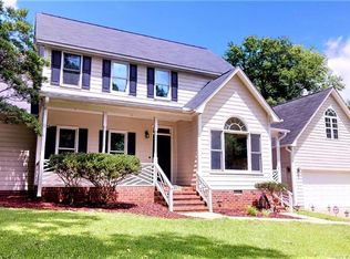 2326 Grassmere Ct, Sanford, NC 27330