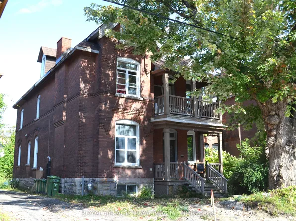 489 Maclaren St, Ottawa, ON K1R 5K5
