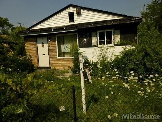 1st image of 13514 Lumpkin St