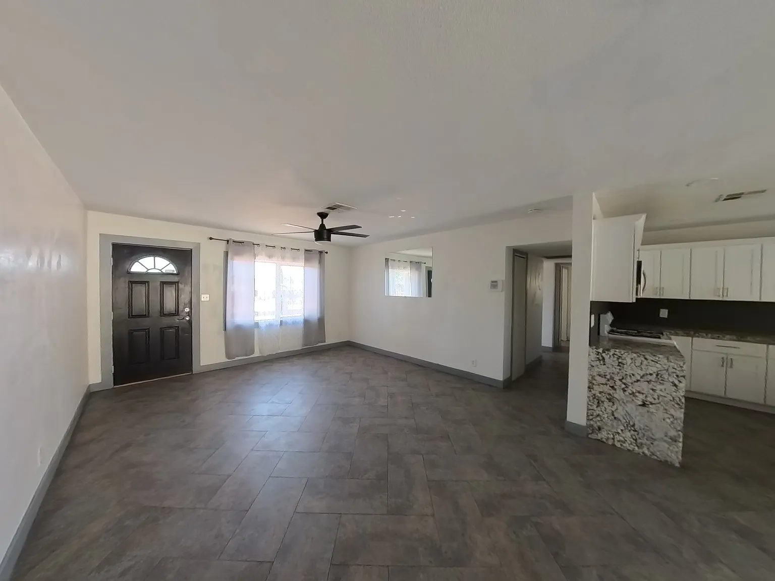 4 bed, 1597 sqft, $2,300 — Photo 2