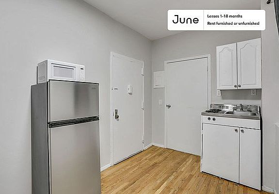 4th image of 248 W 64th St APT 1G