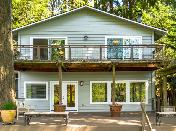 18452 SE Willamette Dr, Milwaukie, OR 97267