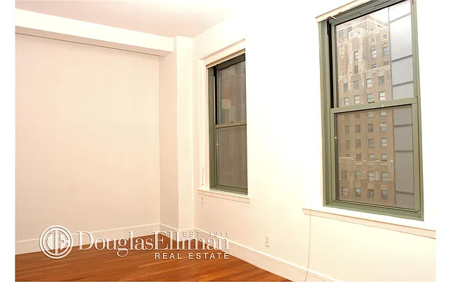 Rented by Douglas Elliman | media 29