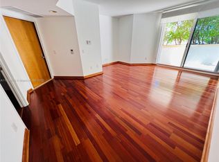 21205 NE 37th Ave APT 401, Miami, FL 33180
